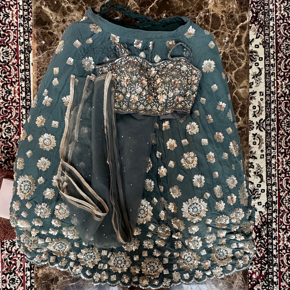 Vidhi Lengha